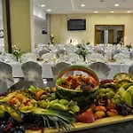 Hotel Crocus 4*