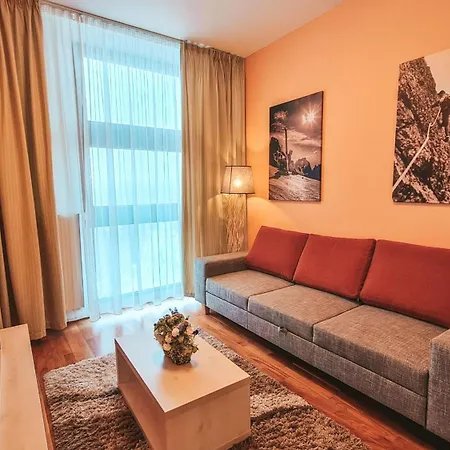 Crocus Hotel