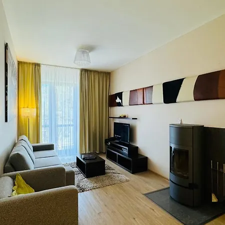 Crocus Hotel