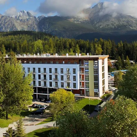 Hotel Crocus 4*