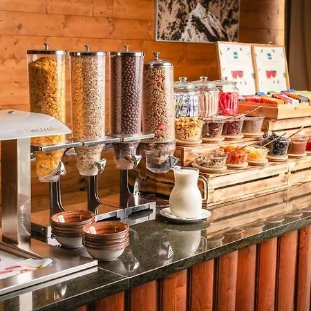 Crocus Hotel Štrbské Pleso