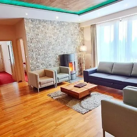 Hotel Crocus Štrbské Pleso
