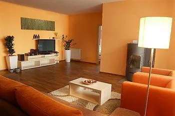 Crocus 4*