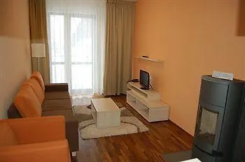 Crocus מלון 4*